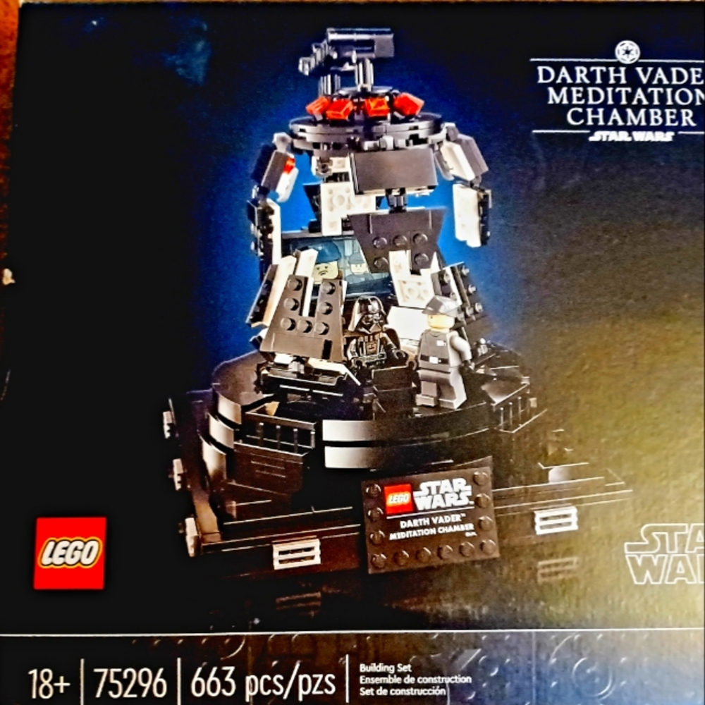 STAR WARS LEGO#:75296 "Darth Vader Meditation Chamber"